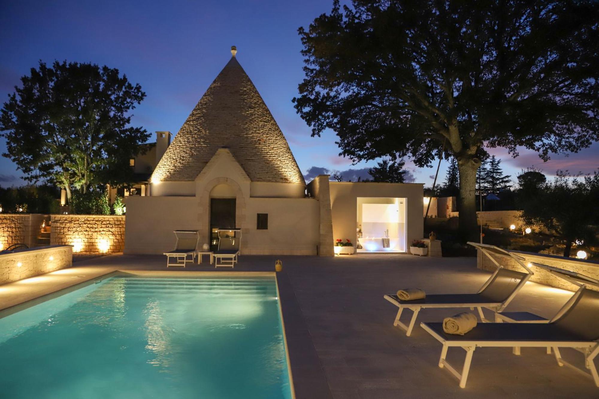 Td Trullo Roverella Charming Trullo With Pool Castellana Grotte Kültér fotó