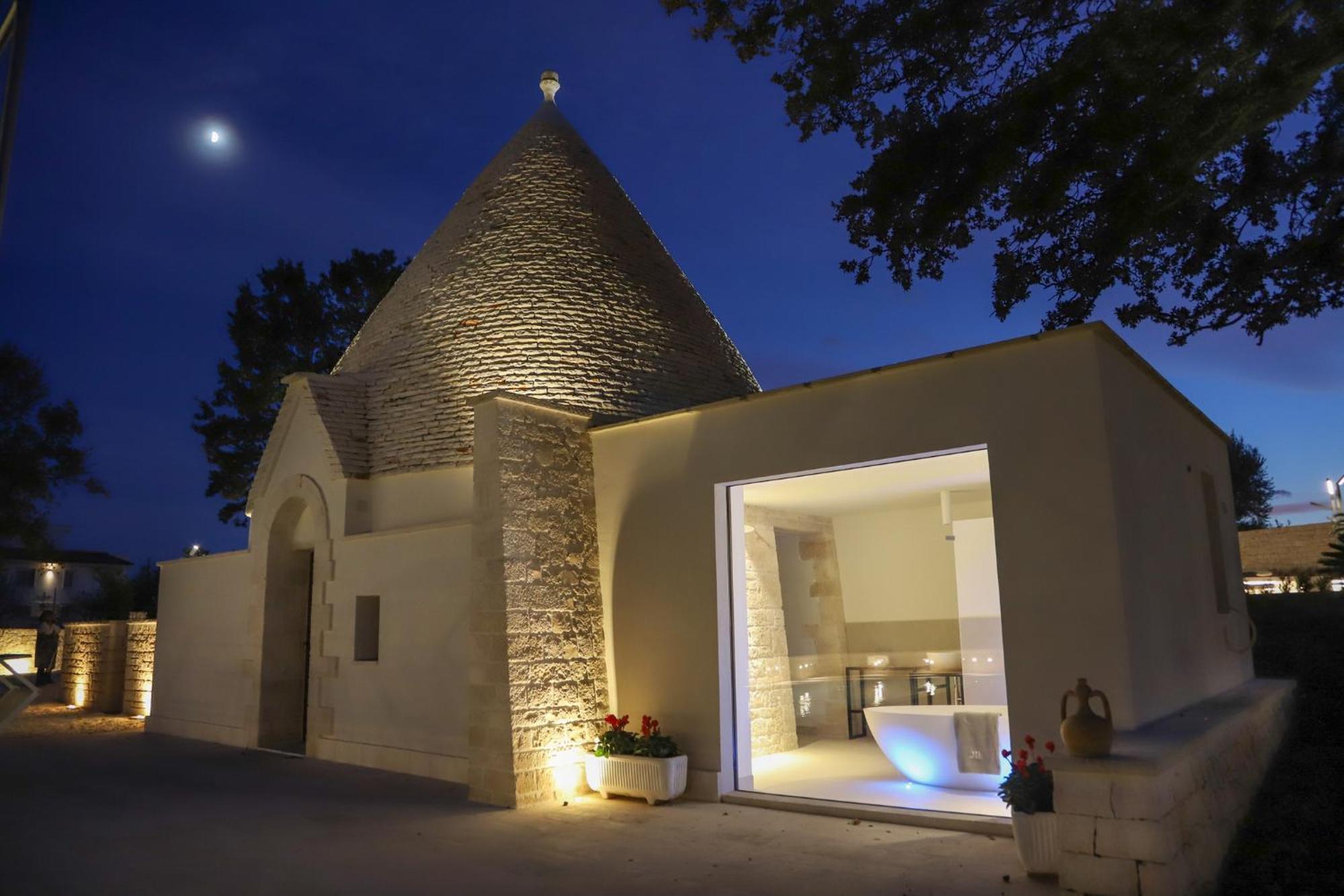 Td Trullo Roverella Charming Trullo With Pool Castellana Grotte Kültér fotó